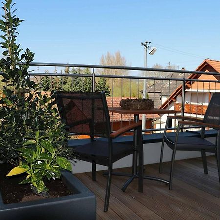 شقة Penthouse Tauberblick تاوبربيشوفسهايم المظهر الخارجي الصورة